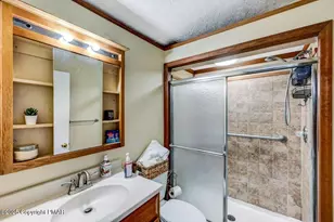111 Elm Dr, Blakeslee, PA 18610 - Photo 35