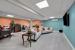 210 Canterbury Cir, Blakeslee, PA 18610 - Photo 39