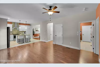  210 Canterbury Circle, Blakeslee, PA 18610 - Photo 15