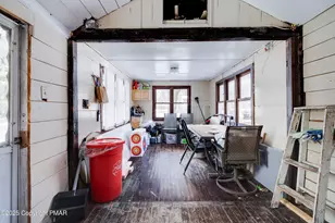 349 Carlton Rd, Mount Pocono, PA 18344 - Photo 35