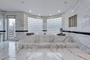 110 Glenmaura Dr, Moosic, PA 18507 - Photo 19