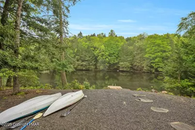  215 President Coolidge Place, Henryville, PA 18332 - Photo 5