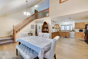 138 Kensington Dr, Bushkill, PA 18324 - Photo 5