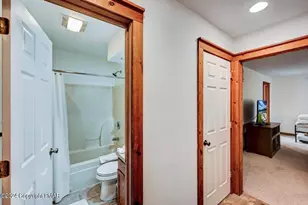 179 Hawthorne Ct, Tannersville, PA 18372 - Photo 39