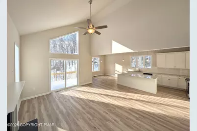  203 Lincoln Lane, East Stroudsburg, PA 18301 - Photo 15