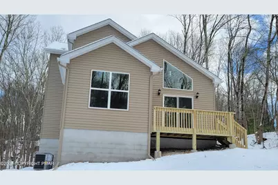  203 Lincoln Lane, East Stroudsburg, PA 18301 - Photo 3