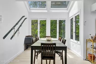  270 Big Pocono Pass, Tannersville, PA 18372 - Photo 17