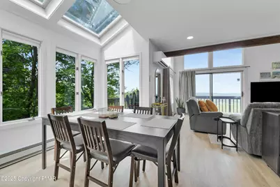  270 Big Pocono Pass, Tannersville, PA 18372 - Photo 15