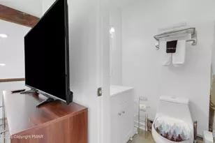 270 Big Pocono Pass, Tannersville, PA 18372 - Photo 29