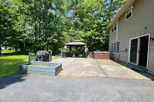 107 Birchwood Rd, Blakeslee, PA 18610 - Photo 3