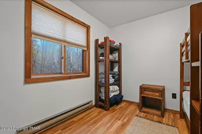  250 Brentwood Drive, Bushkill, PA 18324 - Photo 19