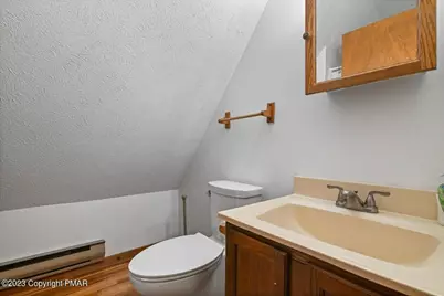  250 Brentwood Drive, Bushkill, PA 18324 - Photo 23