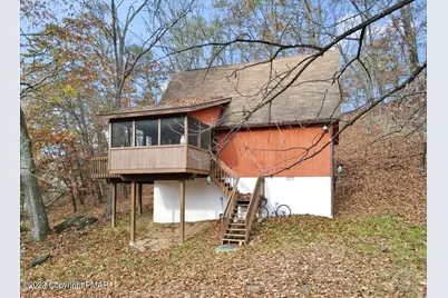  250 Brentwood Drive, Bushkill, PA 18324 - Photo 5