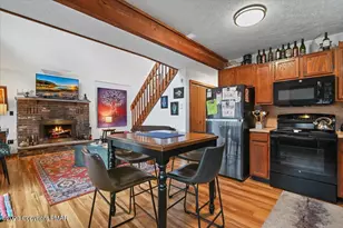 250 Brentwood Dr, Bushkill, PA 18324 - Photo 7