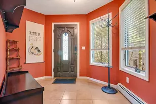 6102 Lakeview Dr, Pocono Pines, PA 18350 - Photo 5