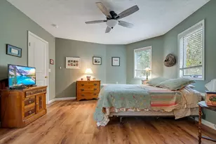 6102 Lakeview Dr, Pocono Pines, PA 18350 - Photo 49