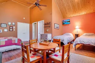 6102 Lakeview Dr, Pocono Pines, PA 18350 - Photo 33