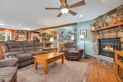  6102 Lakeview Drive, Pocono Pines, PA 18350 - Photo 11