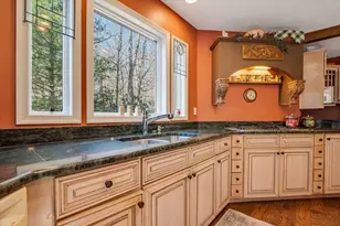 6102 Lakeview Dr, Pocono Pines, PA 18350 - Photo 17