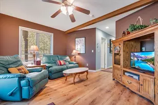 6102 Lakeview Dr, Pocono Pines, PA 18350 - Photo 53