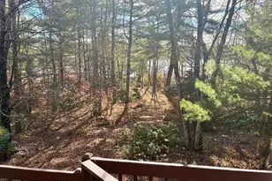 6102 Lakeview Dr, Pocono Pines, PA 18350 - Photo 3