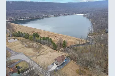  16 Delaware Drive, Hazleton, PA 18202 - Photo 11