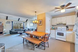 69 Cross Country Ln, Tannersville, PA 18372 - Photo 11