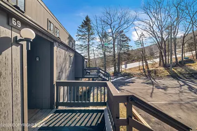  69 Cross Country Lane, Tannersville, PA 18372 - Photo 3