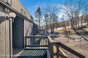 69 Cross Country Ln, Tannersville, PA 18372 - Photo 3