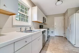 2181 Oak Hill Dr, Buck Hill Falls, PA 18323 - Photo 15