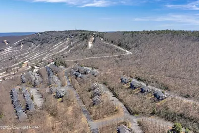  269 Big Pocono Pass, Tannersville, PA 18372 - Photo 9