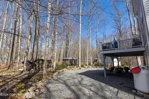 419 Quaker Ct, Pocono Lake, PA 18347 - Photo 65