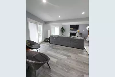  419 Quaker Court, Pocono Lake, PA 18347 - Photo 3