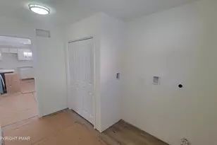 20 Leaf Ct, East Stroudsburg, PA 18302 - Photo 7