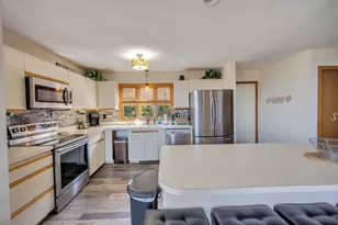 277 Overlook Way, Tannersville, PA 18372 - Photo 3