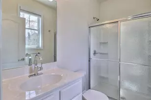 301 Reagan Dr, East Stroudsburg, PA 18301 - Photo 31