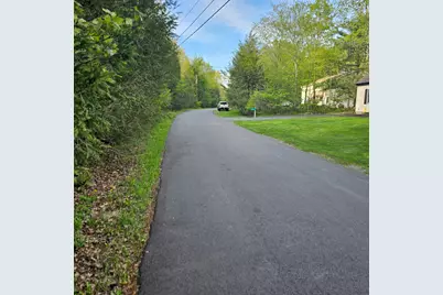  211 Alter Avenue, Pocono Summit, PA 18346 - Photo 5