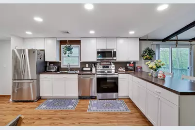  198 Castle Drive, East Stroudsburg, PA 18302 - Photo 9