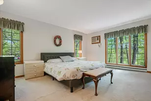 146 Cove Point Cir, Lakeville, PA 18438 - Photo 29