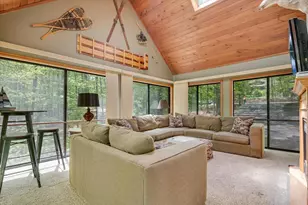 146 Cove Point Cir, Lakeville, PA 18438 - Photo 17