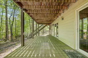 146 Cove Point Cir, Lakeville, PA 18438 - Photo 69