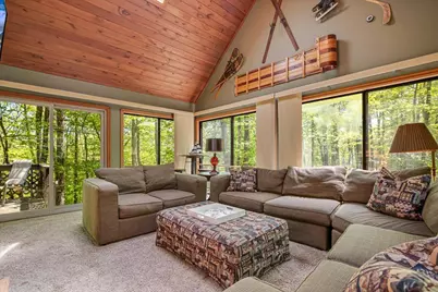  146 Cove Point Circle, Lakeville, PA 18438 - Photo 15