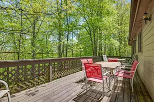 146 Cove Point Cir, Lakeville, PA 18438 - Photo 63