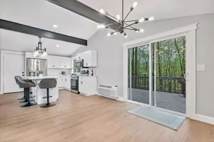 1413 Waterfront Dr, Tobyhanna, PA 18466 - Photo 9