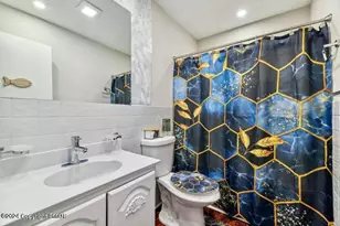 8345 Shannon Dr, Tobyhanna, PA 18466 - Photo 9