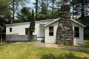 6308 Deer Dr, East Stroudsburg, PA 18302 - Photo 1