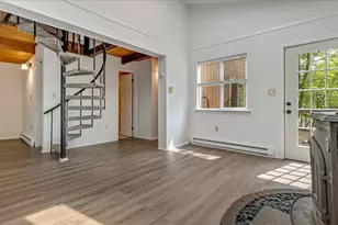 5015 Woodbridge Dr, Bushkill, PA 18324 - Photo 5