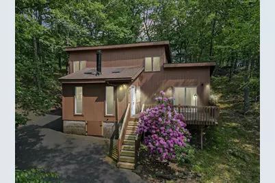  5015 Woodbridge Drive, Bushkill, PA 18324 - Photo 1