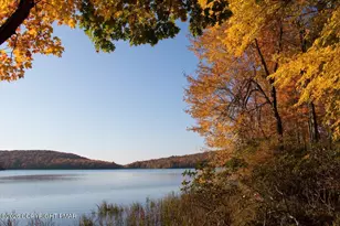 426 Longview Dr, Lake Harmony, PA 18624 - Photo 7