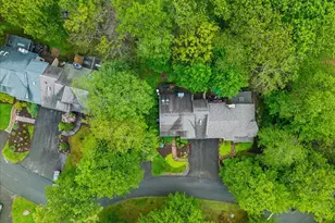 606 Buck Cir, Buck Hill Falls, PA 18323 - Photo 35